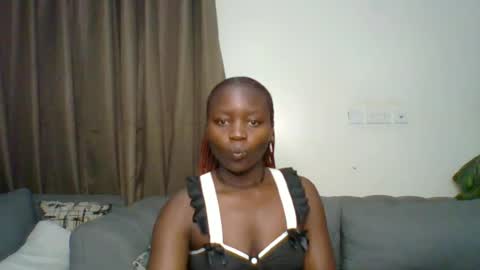 Snapshot of sweet_jenica chatting on 07.06.26 ESTHER NEEMA online show from 07.06.26
