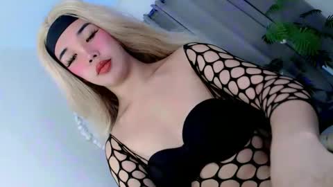 sweet_katrina69 online show from 02.16.26