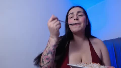 Leah online show from 12.03.25