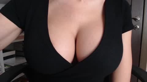 Jen online show from 09.30.25