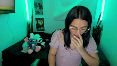 Lina online show from 03.31.26