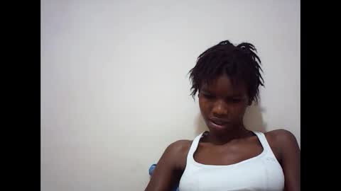 Snapshot of sweet_liz6510 chatting on 05.20.26 Liz online show from 05.20.26