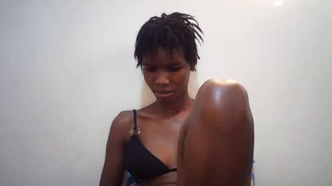 Snapshot of sweet_liz6510 chatting on 05.22.26 Liz online show from 05.22.26