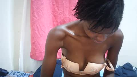 Snapshot of sweet_liz6510 chatting on 06.29.26 Liz online show from 06.29.26
