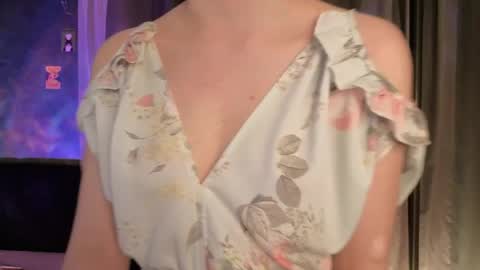 Snapshot of sweet_lynx chatting on 05.31.26 Lana online show from 05.31.26