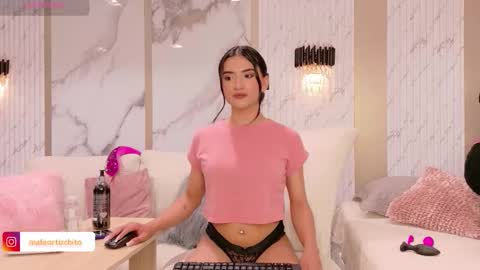 Snapshot of sweet_mafee chatting on 01.11.26 sweet_mafee online show from 01.11.26