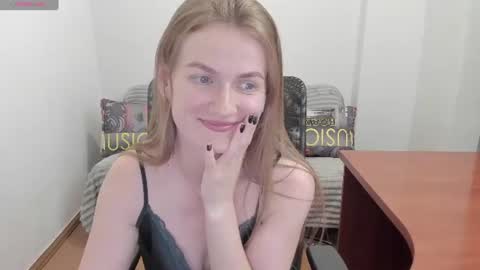 Mila online show from 06.22.26