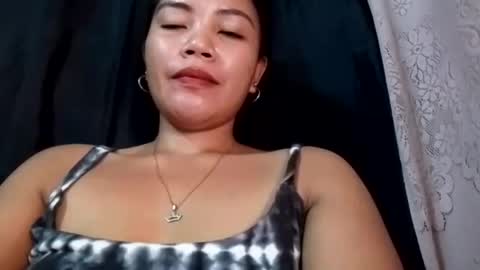 sweet_mika24 online show from 05.19.26