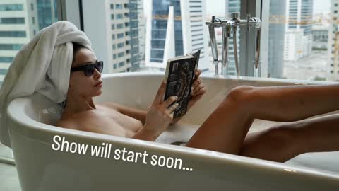 Dana online show from 10.18.25