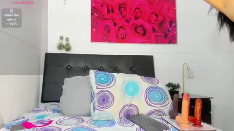 Monica  online show from 02.15.25