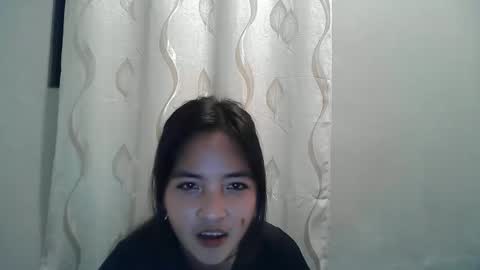 Snapshot of sweet_morenaph chatting on 05.19.26 sweet_morenaph online show from 05.19.26
