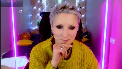 sweet_n_strong online show from 10.28.25