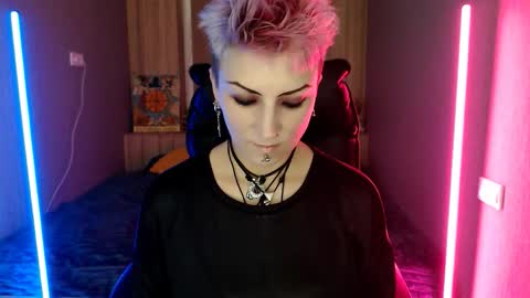 sweet_n_strong online show from 01.07.26