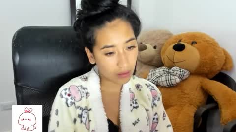 Nhaomy online show from 09.10.25