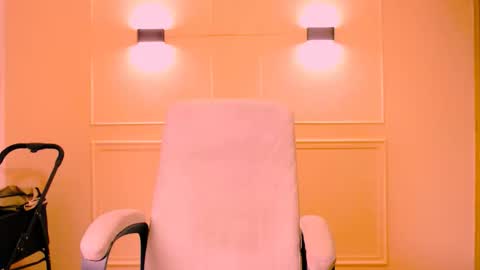 My name is Catalina. Please say hello I like to chat with you. If you have requests please use tip online show from 03.26.26