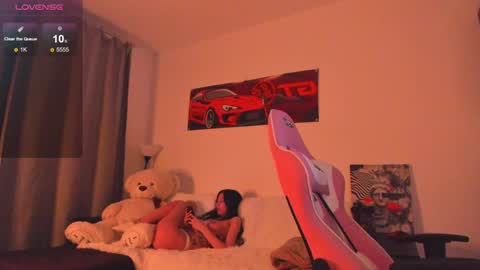 Snapshot of sweet_princess_ashley chatting on 01.29.25 Ashley online show from 01.29.25