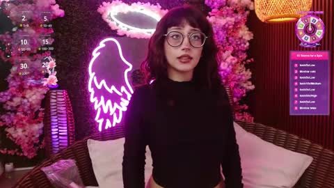 Roxanee online show from 01.06.26