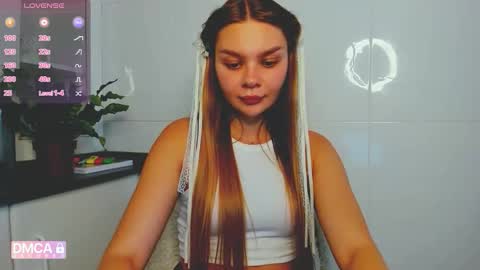 Snapshot of sweet_sabriina chatting on 06.07.26 Sabina online show from 06.07.26