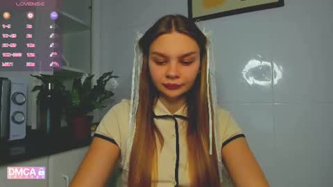 Snapshot of sweet_sabriina chatting on 06.10.26 Sabina online show from 06.10.26