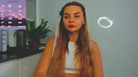Snapshot of sweet_sabriina chatting on 06.14.26 Sabina online show from 06.14.26