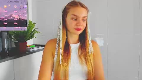 Snapshot of sweet_sabriina chatting on 07.06.26 Sabina online show from 07.06.26