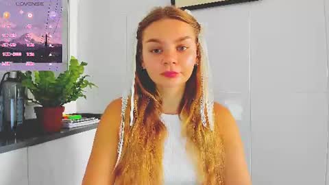 Snapshot of sweet_sabriina chatting on 07.07.26 Sabina online show from 07.07.26