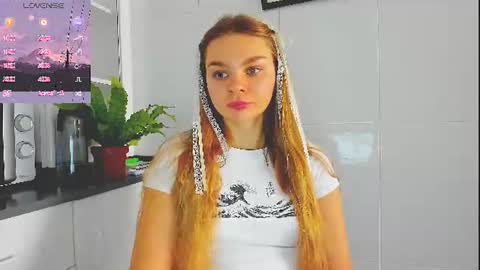 Snapshot of sweet_sabriina chatting on 07.20.26 Sabina online show from 07.20.26