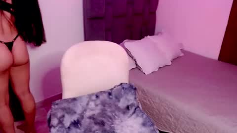 Snapshot of sweet_sara2 chatting on 03.02.25 Sara online show from 03.02.25