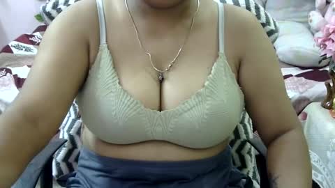 Snapshot of sweet_shivani chatting on 07.12.26 sweet_shivani online show from 07.12.26