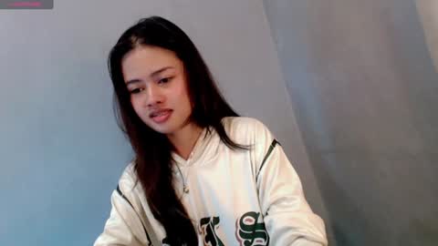 Snapshot of sweet_sirenxx chatting on 01.10.25 Leah online show from 01.10.25