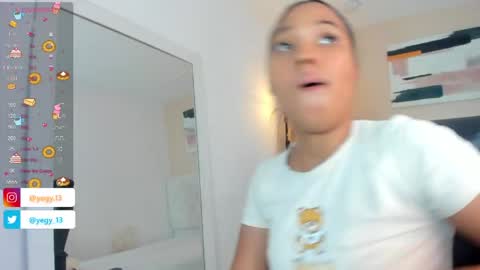 Yeileen online show from 04.14.26