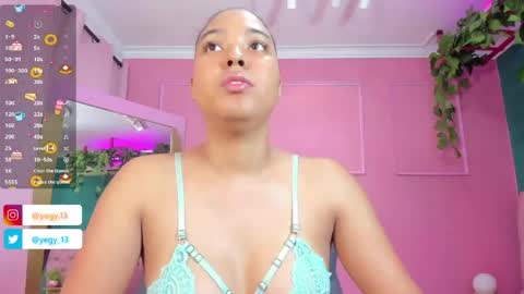 Yeileen online show from 04.21.26