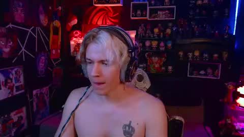 Snapshot of sweet_steve chatting on 09.18.25 Matt online show from 09.18.25