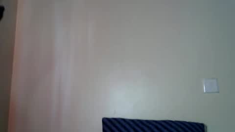 sweet_strawberina online show from 04.08.26