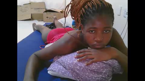 Snapshot of sweet_tattiana chatting on 03.09.25 Tatty online show from 03.09.25