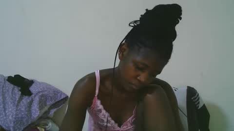 Snapshot of sweet_tattiana chatting on 10.14.25 Tatty online show from 10.14.25