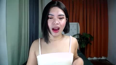 sweet_trexie online show from 04.09.26