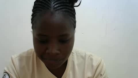 Snapshot of sweet_veebouset chatting on 03.22.26 sweet_veebouset online show from 03.22.26