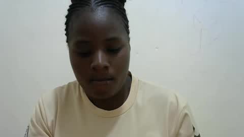 Snapshot of sweet_veebouset chatting on 03.23.26 sweet_veebouset online show from 03.23.26