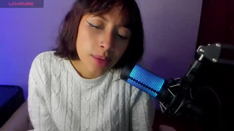 Snapshot of sweet_venus4 chatting on 03.01.25 sweet_venus4 online show from 03.01.25