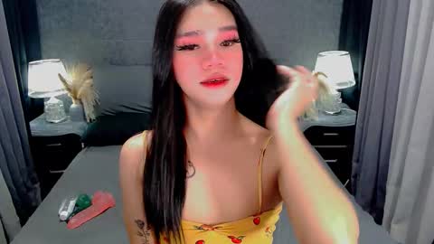 Snapshot of sweet_zoey12 chatting on 02.10.26 bea takashi online show from 02.10.26