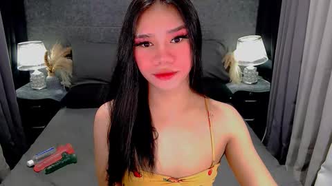 Snapshot of sweet_zoey12 chatting on 02.13.26 bea takashi online show from 02.13.26