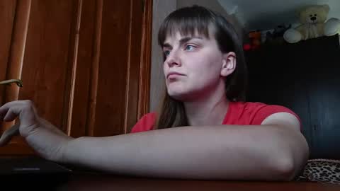 Snapshot of sweetalina13 chatting on 05.17.26 sweetalina13 online show from 05.17.26