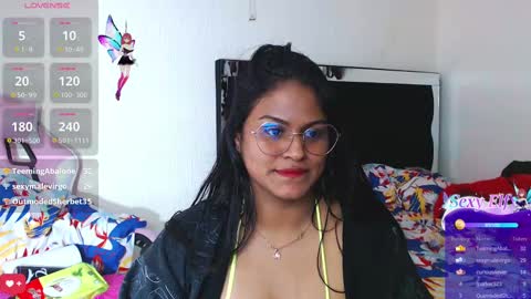 Snapshot of sweetalmaa chatting on 03.05.25 Alma online show from 03.05.25