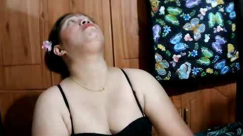 Snapshot of sweetaloha34 chatting on 03.11.25 sweetaloha34 online show from 03.11.25