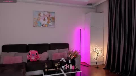 Snapshot of sweetameliaa chatting on 07.11.26 Amelia 3 - Im a naughty girl3 online show from 07.11.26