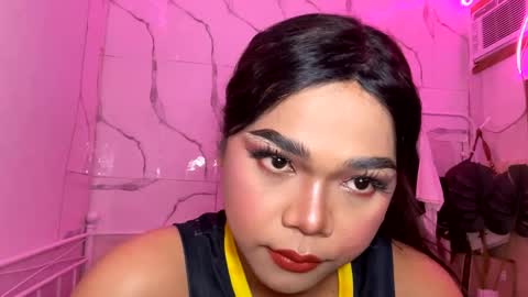 Snapshot of sweetasian_leith20 chatting on 11.01.25 Leith Madrigal online show from 11.01.25