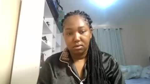 Snapshot of sweetaura001 chatting on 06.21.26 sweetaura001 online show from 06.21.26