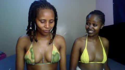 Snapshot of sweetbaby_30 chatting on 06.26.26 Sweetbaby 30 online show from 06.26.26