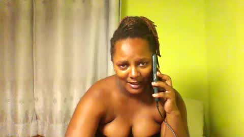 Snapshot of sweetbunnny9 chatting on 03.11.25 Sweetbunny9 online show from 03.11.25